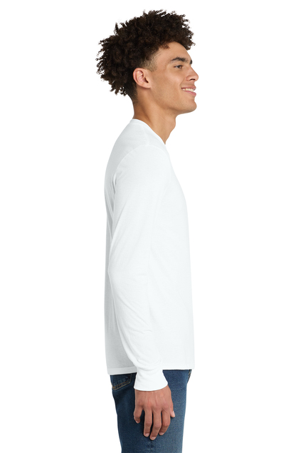 District DM132 White