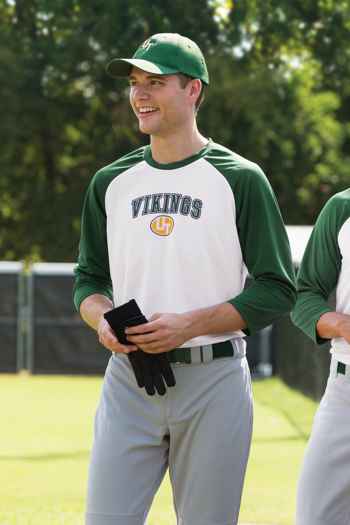 Sport-Tek ST205 Silver / Black