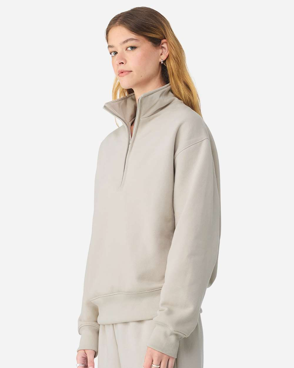 Bella + Canvas 4740 Dust