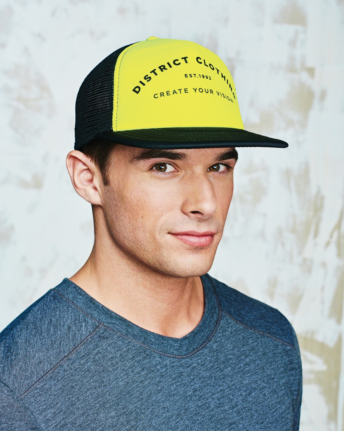 District DT624 Black